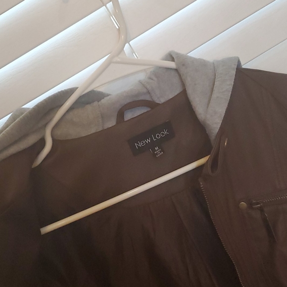 Jacket - Picture 4 of 4